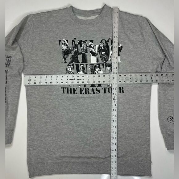 Taylor Swift The Eras Tour 2023 Graphic Crewneck Sweatshirt Women XXL Gray Music - Picture 7 of 7